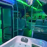 L'arret De Bus 2 Insolite & Spa