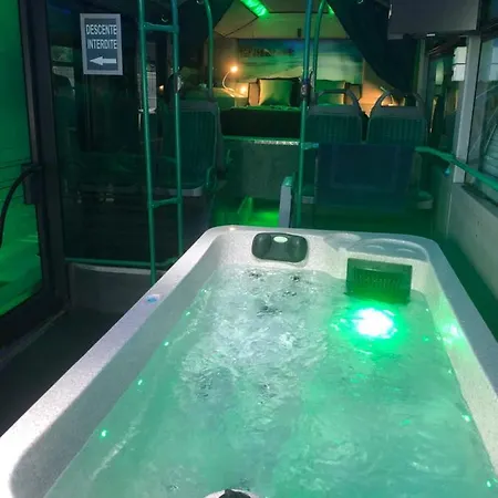 Semesterbostad L'arret De Bus 2 Insolite & Spa Berck