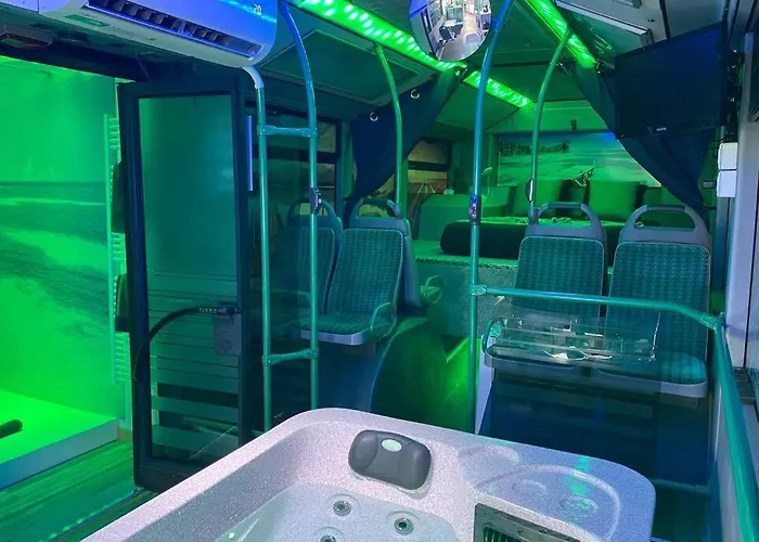 L'arret De Bus 2 Insolite & Spa